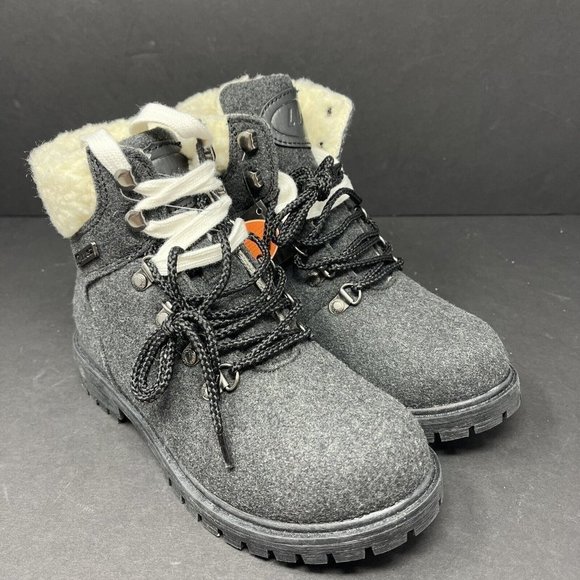 Lugz Grotto Fleece Lace Up  Womens Boots‎ Black Size 6 - Picture 1 of 7